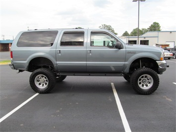 2000 Ford Excursion XLT (SOLD)   - Photo 4 - North Chesterfield, VA 23237