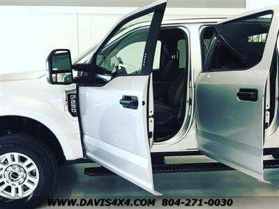 2019 Ford F-250 Super Duty XLT CrewCab Short Bed 4x4 Loaded Pickup   - Photo 6 - North Chesterfield, VA 23237
