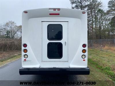 2015 Ford E-450 Shuttle Bus/Van Starcraft Passenger Carrying  Handicap Vehicle - Photo 5 - North Chesterfield, VA 23237