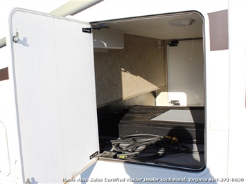 2011 Thor 30Q Hurricane Motorhome Camper Ford F-53 FW (SOLD)   - Photo 11 - North Chesterfield, VA 23237