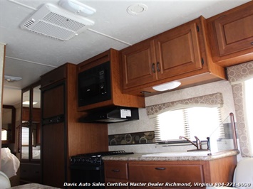 2011 Thor 30Q Hurricane Motorhome Camper Ford F-53 FW (SOLD)   - Photo 34 - North Chesterfield, VA 23237