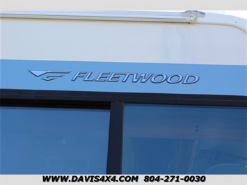 2005 Fleetwood 35E Bounder Edition Class A Motorhome (SOLD)   - Photo 2 - North Chesterfield, VA 23237