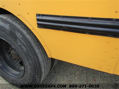 2005 Freightliner Chassis School Bus   - Photo 3 - North Chesterfield, VA 23237