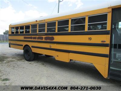 2005 Freightliner Chassis School Bus   - Photo 9 - North Chesterfield, VA 23237