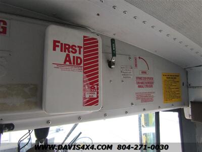 2005 Freightliner Chassis School Bus   - Photo 18 - North Chesterfield, VA 23237
