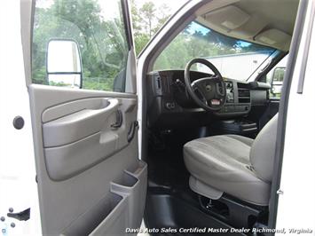2012 Chevrolet Express Cutaway G 3500 Commercial Cargo 12 Foot Cube Box Van Lift Gate   - Photo 16 - North Chesterfield, VA 23237