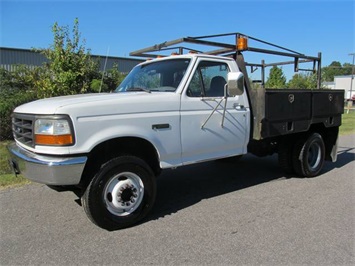 1997 Ford F450 Super Duty Regular Cab Flatbed Utility Commercial   - Photo 1 - North Chesterfield, VA 23237