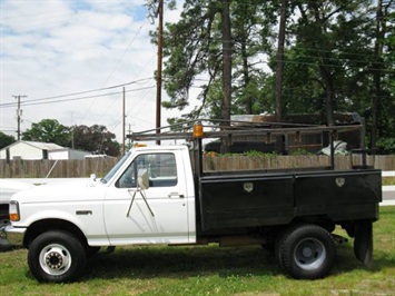 1997 Ford F450 Super Duty Regular Cab Flatbed Utility Commercial   - Photo 14 - North Chesterfield, VA 23237