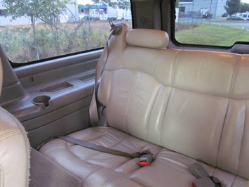 2000 Chevrolet Suburban 2500 (SOLD)   - Photo 19 - North Chesterfield, VA 23237