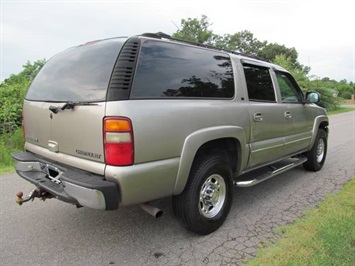 2000 Chevrolet Suburban 2500 (SOLD)   - Photo 4 - North Chesterfield, VA 23237