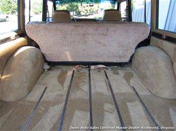1988 Jeep Grand Wagoneer 4 Door 4X4 4WD Luxury Rust Free Leather 5.9 360 V8   - Photo 9 - North Chesterfield, VA 23237