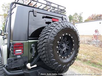 2008 Jeep Wrangler Unlimited Sahara Lifted 6 Speed Manual 4X4 Loaded   - Photo 4 - North Chesterfield, VA 23237