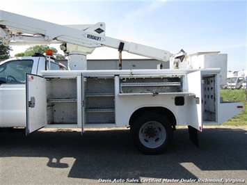 2006 Ford F-550 Super Duty Diesel Bucket Utility Reading Body  (SOLD) - Photo 9 - North Chesterfield, VA 23237