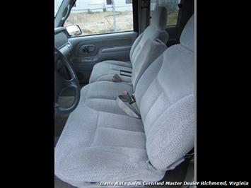 1997 Chevrolet Silverado Extended Cab Short Bed Vortec 350   - Photo 11 - North Chesterfield, VA 23237
