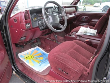 1999 Chevrolet Suburban K2500   - Photo 9 - North Chesterfield, VA 23237