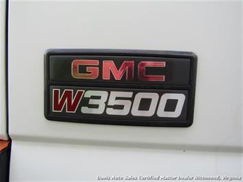 2003 GMC W3500 Turbo Diesel Isuzu Box Commercial 14 Foot Work   - Photo 12 - North Chesterfield, VA 23237