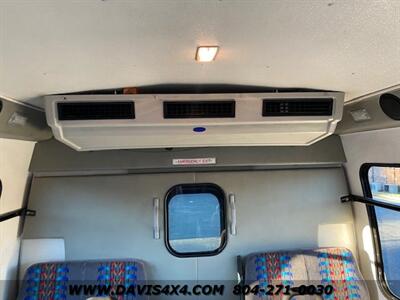 2011 Ford F550 Superduty Multi Passenger Shuttle Transport Bus   - Photo 15 - North Chesterfield, VA 23237