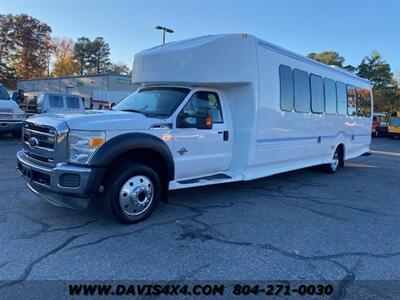 2011 Ford F550 Superduty Multi Passenger Shuttle Transport Bus   - Photo 1 - North Chesterfield, VA 23237