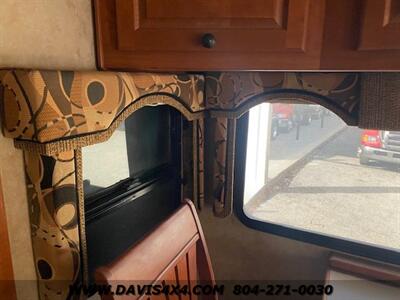 2006 Freightliner Damon Tuscany 4074 Custom Chassis Motorhome Coach Camper   - Photo 16 - North Chesterfield, VA 23237