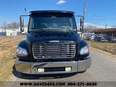 2005 Freightliner M2 106 Business Class Sport Chassis Luxury Hauler  Tow Vehicle - Photo 2 - North Chesterfield, VA 23237