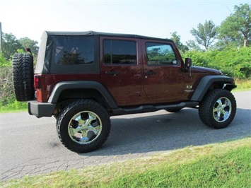 2007 Jeep Wrangler Unlimited X (SOLD)   - Photo 6 - North Chesterfield, VA 23237