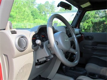 2007 Jeep Wrangler Unlimited X (SOLD)   - Photo 16 - North Chesterfield, VA 23237