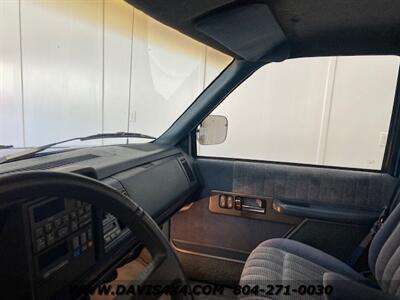 1992 Chevrolet Regular Cab Stepside Pickup   - Photo 8 - North Chesterfield, VA 23237
