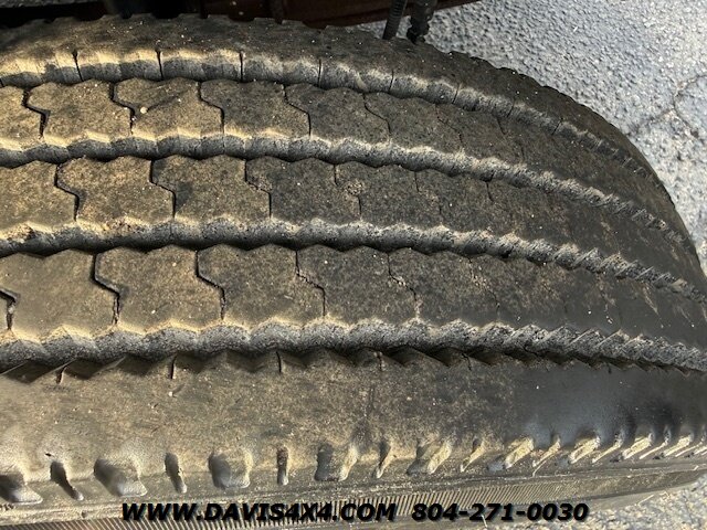 2009 Chevrolet Kodiak C4500 Passenger Bus - Photo 11 - North Chesterfield, VA 23237