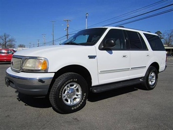 2000 Ford Expedition XLT (SOLD)   - Photo 1 - North Chesterfield, VA 23237