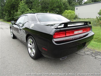 2012 Dodge Challenger R/T Edition 6 Speed Manual HEMI (SOLD)   - Photo 9 - North Chesterfield, VA 23237