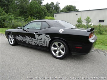 2012 Dodge Challenger R/T Edition 6 Speed Manual HEMI (SOLD)   - Photo 10 - North Chesterfield, VA 23237