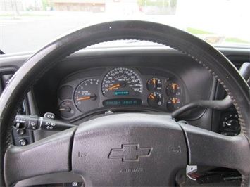 2004 Chevrolet Silverado 2500 LS (SOLD)   - Photo 9 - North Chesterfield, VA 23237