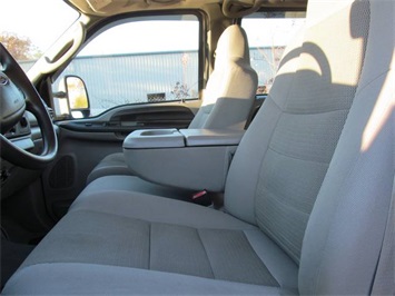 2005 Ford F-350 Super Duty XLT (SOLD)   - Photo 14 - North Chesterfield, VA 23237