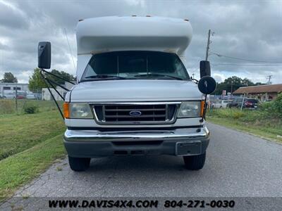 2006 Ford E-350 Superduty Passenger Carrying Shuttle Bus/Van   - Photo 3 - North Chesterfield, VA 23237