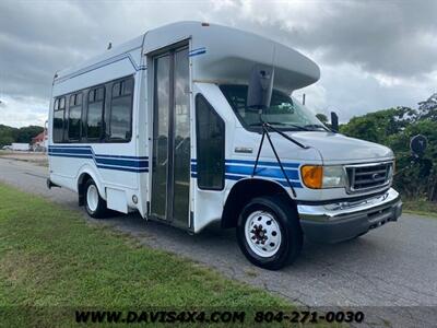 2006 Ford E-350 Superduty Passenger Carrying Shuttle Bus/Van   - Photo 4 - North Chesterfield, VA 23237