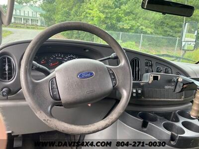 2006 Ford E-350 Superduty Passenger Carrying Shuttle Bus/Van   - Photo 9 - North Chesterfield, VA 23237