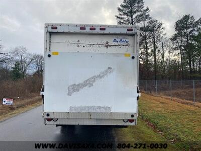 2002 FORD E-550 Econoline Heavy Duty Commercial Cargo 7.3  Powerstroke Turbo Diesel Work Box Truck With Overhang Attic And Rear Lift Gate - Photo 8 - North Chesterfield, VA 23237