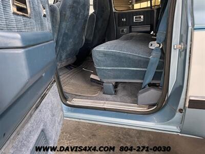 1990 Chevrolet Suburban V2500 4x4 Squarebody   - Photo 20 - North Chesterfield, VA 23237