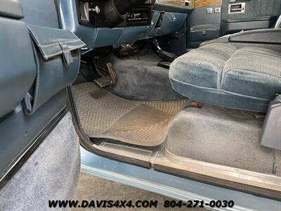 1990 Chevrolet Suburban V2500 4x4 Squarebody   - Photo 21 - North Chesterfield, VA 23237