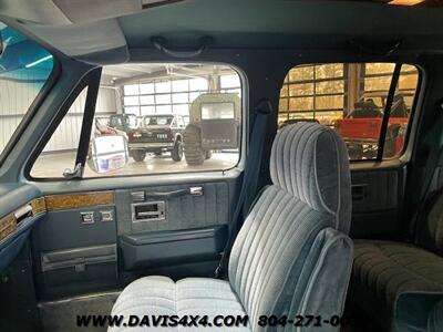 1990 Chevrolet Suburban V2500 4x4 Squarebody   - Photo 31 - North Chesterfield, VA 23237