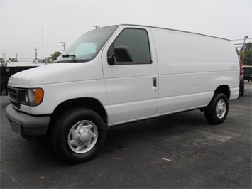 2000 Ford E-Series Van (SOLD)   - Photo 1 - North Chesterfield, VA 23237