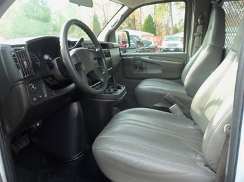 2007 Chevrolet Express 2500 (SOLD)   - Photo 2 - North Chesterfield, VA 23237