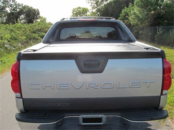 2004 Chevrolet Avalanche 1500 (SOLD)   - Photo 4 - North Chesterfield, VA 23237