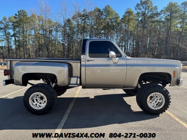 1980 Chevrolet Squarebody Stepside 4x4 Lifted - Photo 9 - North Chesterfield, VA 23237