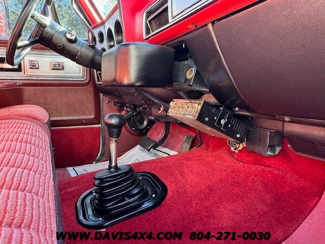 1980 Chevrolet Squarebody Stepside 4x4 Lifted - Photo 39 - North Chesterfield, VA 23237