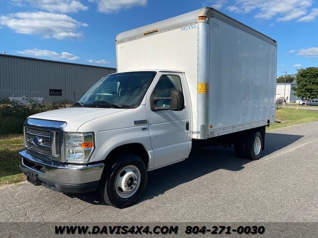 2012 Ford E-350 Econoline Rollup Rear Door Box Truck   - Photo 1 - North Chesterfield, VA 23237