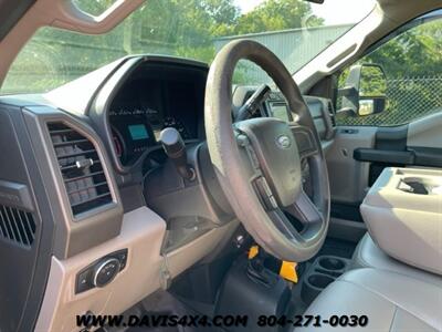 2017 Ford F-350 XLT   - Photo 8 - North Chesterfield, VA 23237