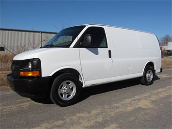 2004 Chevrolet Express 1500 (SOLD)   - Photo 1 - North Chesterfield, VA 23237