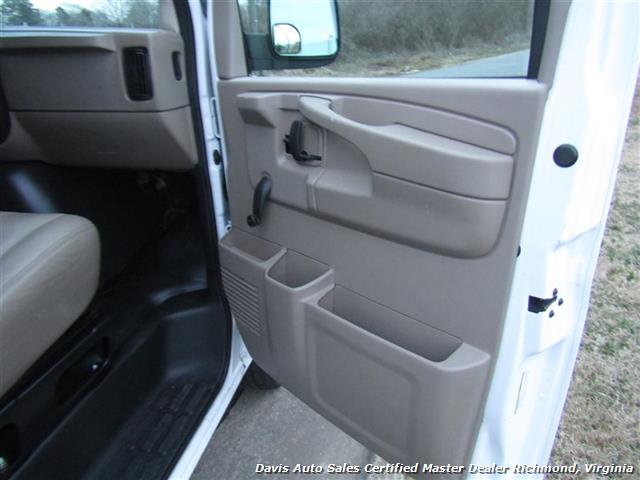2006 Chevrolet Express 3500 6.6 Duramax Turbo Diesel Commercial Cargo - Photo 17 - North Chesterfield, VA 23237