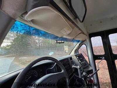 2004 Chevrolet Express Bus   - Photo 13 - North Chesterfield, VA 23237